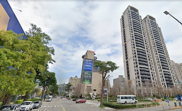 品牌酒店式公寓風行全球，台灣如今也已有5間品牌酒店式公寓，其中台中就佔４間。圖／google map